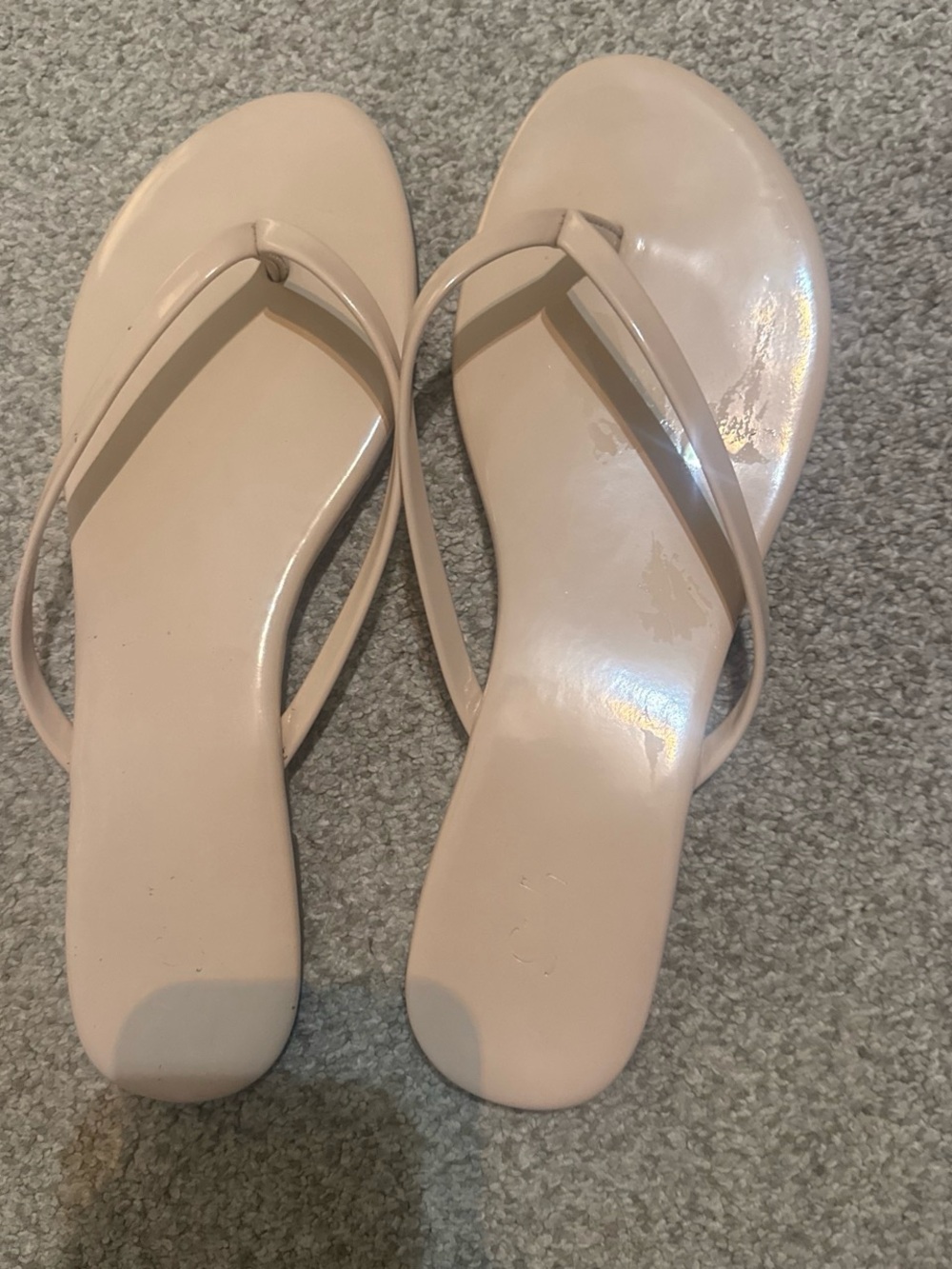 Amazon Women’s Beige Patent Flip Flop Sandals